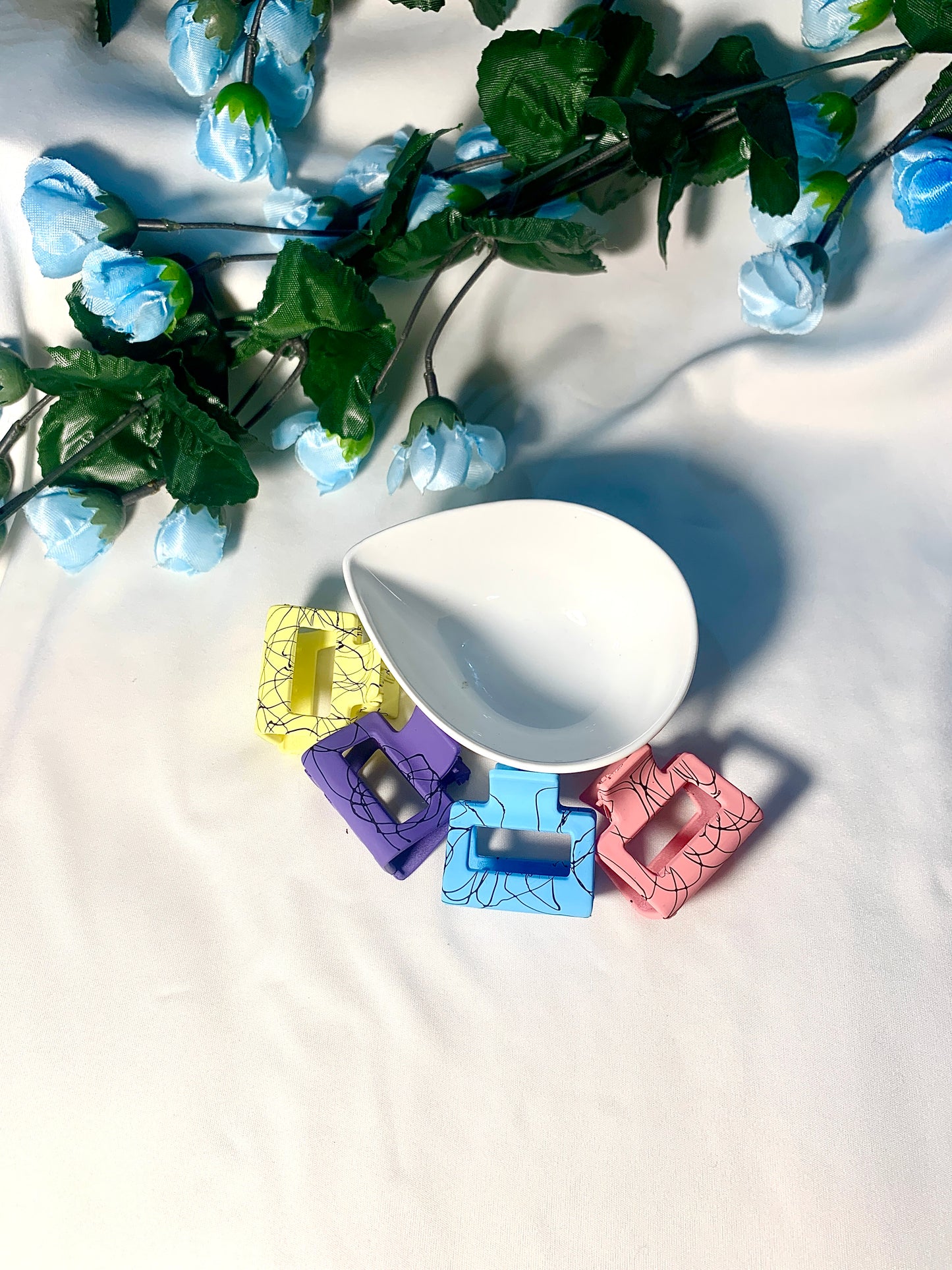 Set of 4 Small Rectangular Hair Clips